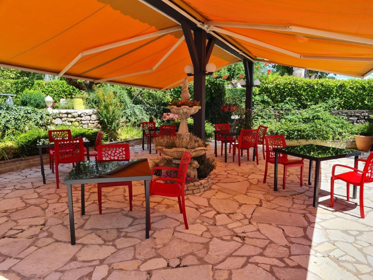La Casa Color Bed & Breakfast Lamagdelaine Ngoại thất bức ảnh